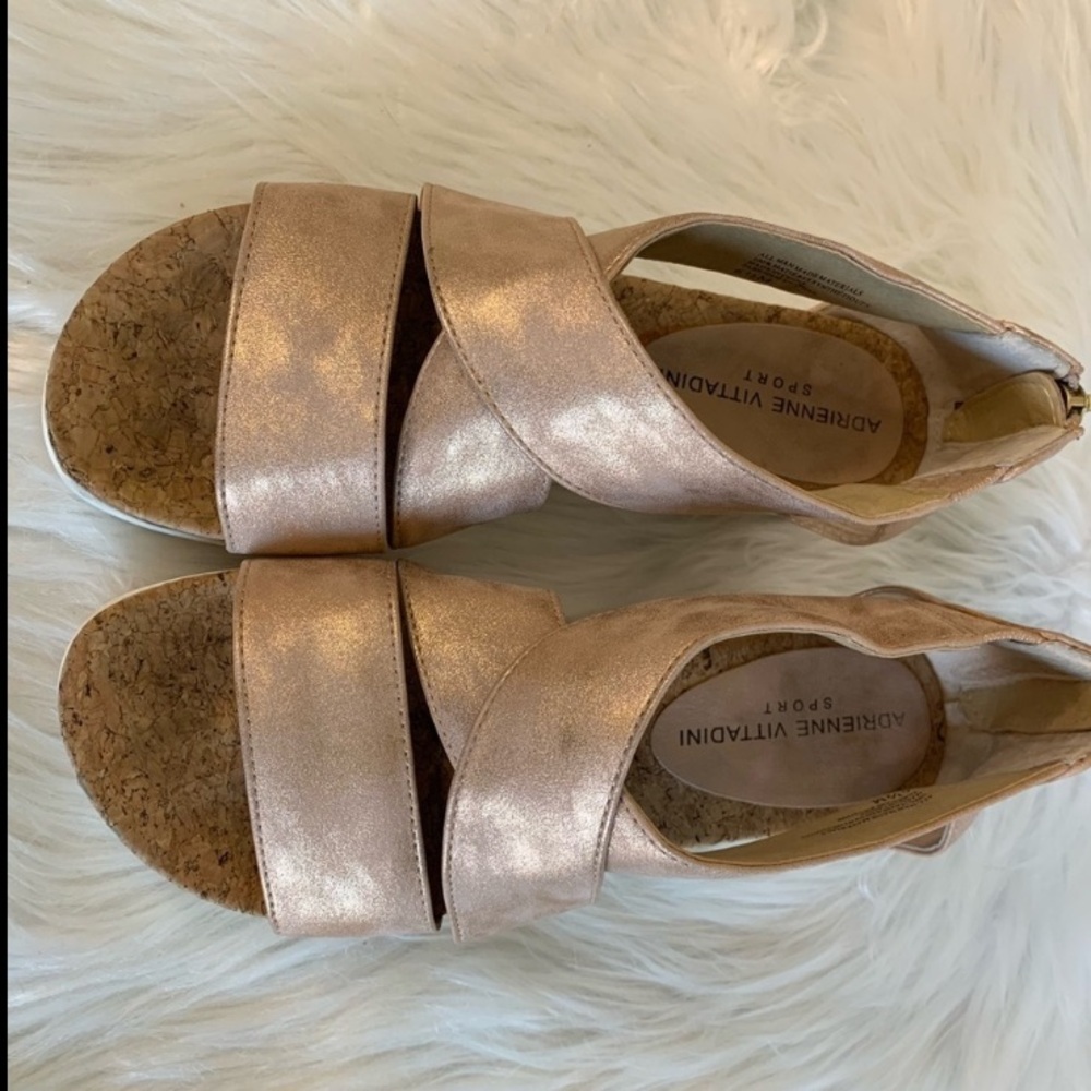 Adrienne Vittadini Gold Sandals Luxe Cork Comfort - Picture 10 of 10